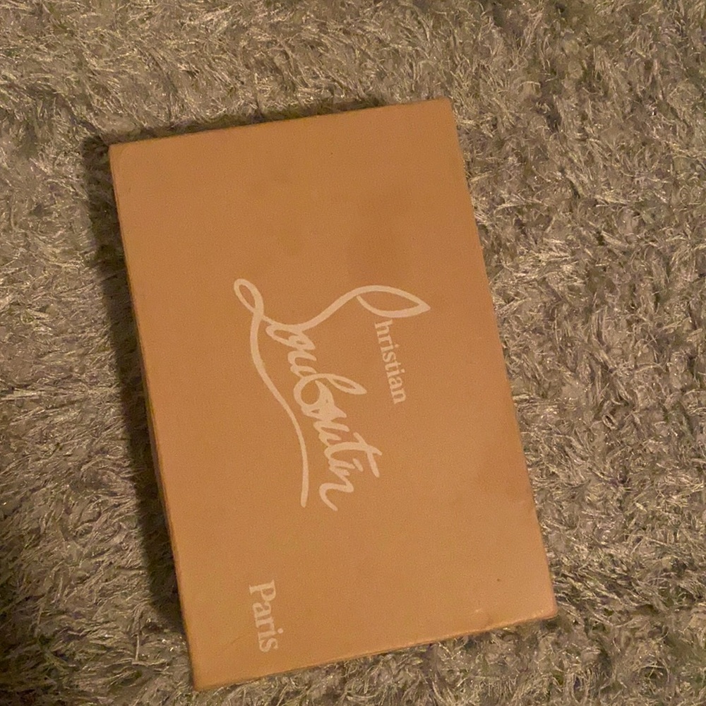 So Kate size 7